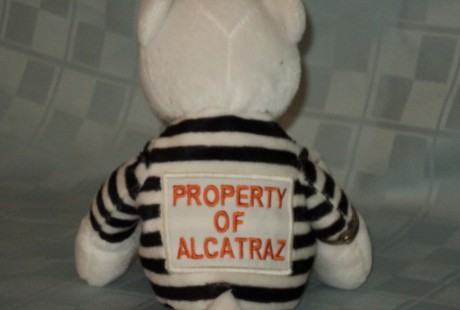 alcatraz_bear_back